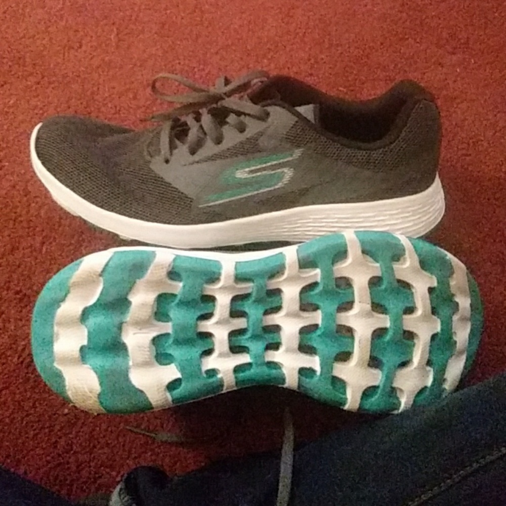Shoes never worn